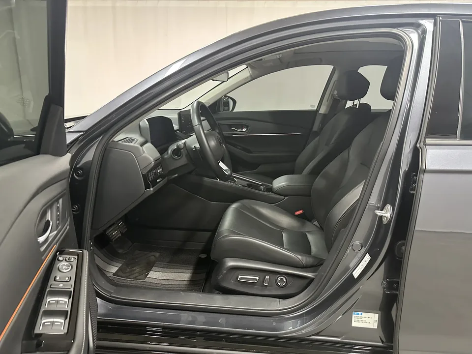 Honda Accord PHEV e:PHEV Premium Edition 2023 — миниатюра 5