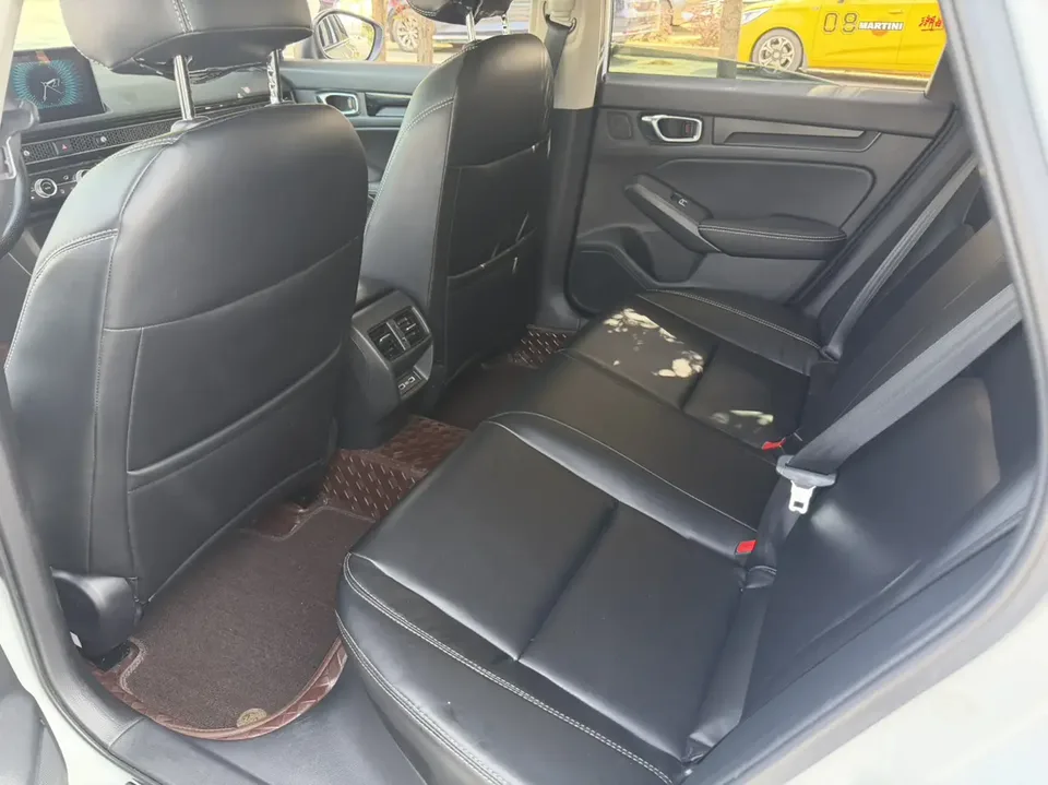 Honda Integra 240TURBO CVT Technology Edition 2023 — миниатюра 3