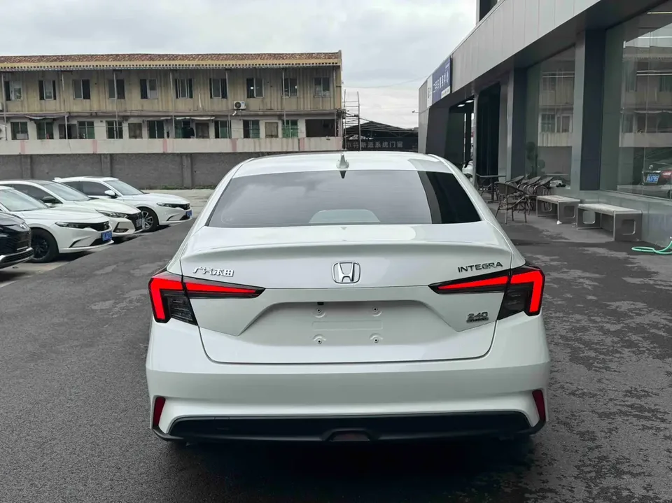 Honda Integra 240TURBO CVT Smart Edition 2023 — миниатюра 2