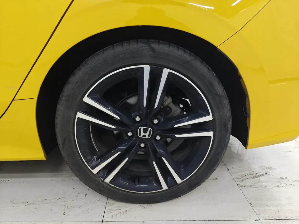 Honda Integra HATCHBACK 240TURBO CVT Magic Night Exclusive Edition 2023 — миниатюра 3