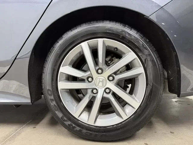 Honda CIVIC Civic 240TURBO CVT Dynamic C-position Customer Special Edition 2023 — миниатюра 3