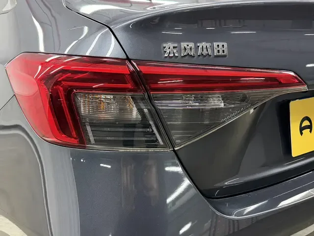 Honda CIVIC Civic 240TURBO CVT Dynamic C-position Customer Special Edition 2023 — миниатюра 4