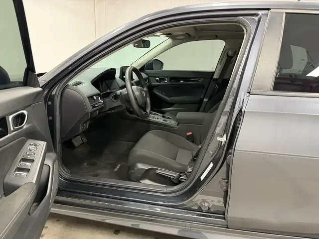 Honda CIVIC Civic 240TURBO CVT Dynamic C-position Customer Special Edition 2023 — миниатюра 5