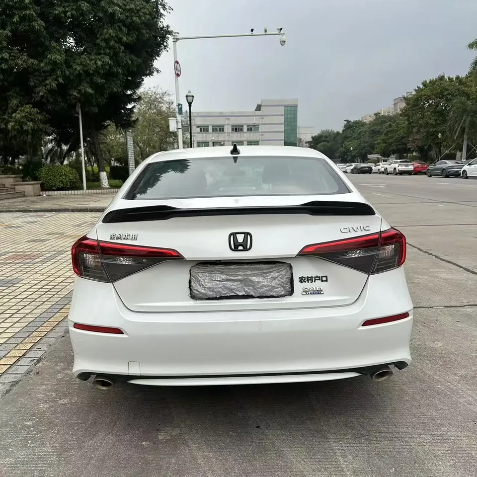 Honda CIVIC 2022 Civic 240TURBO CVT Dynamic Edition 2022 — миниатюра 2