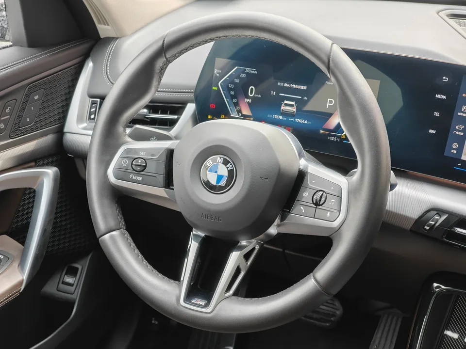BMW X1 sDrive25Li M Sport Package 2024 — миниатюра 3