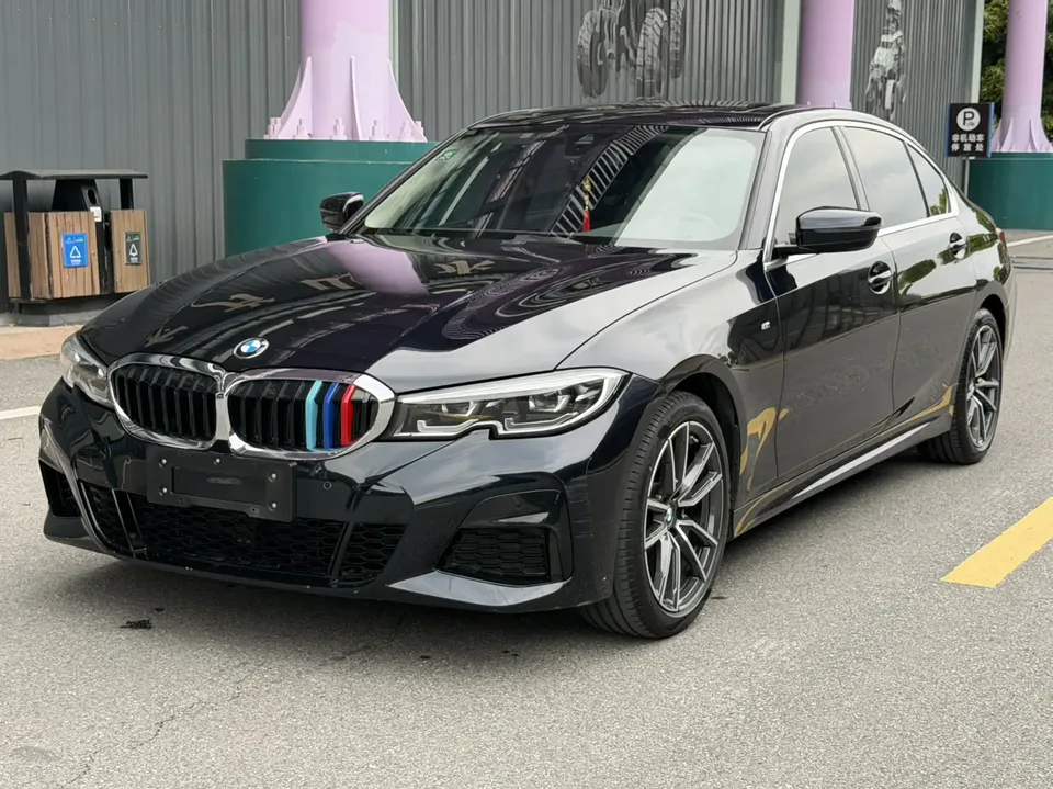 BMW 3 Series facelift 325Li M Sport package 2022 — фото 1, купить с доставкой в Москву