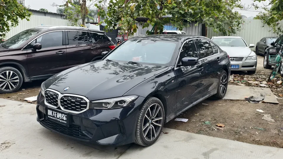 BMW 3 Series 2023