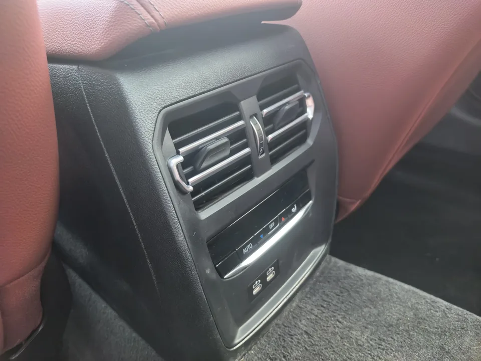 BMW 3 Series BMW 3 Series 2023 320Li M Sport Package 2023 — миниатюра 3