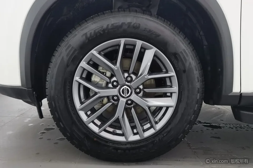 Nissan X-Trail VC-Turbo 300 CVT 2WD Deluxe Edition 2022 — миниатюра 2