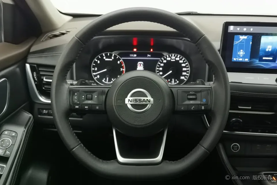 Nissan X-Trail VC-Turbo 300 CVT 2WD Deluxe Edition 2022 — миниатюра 3