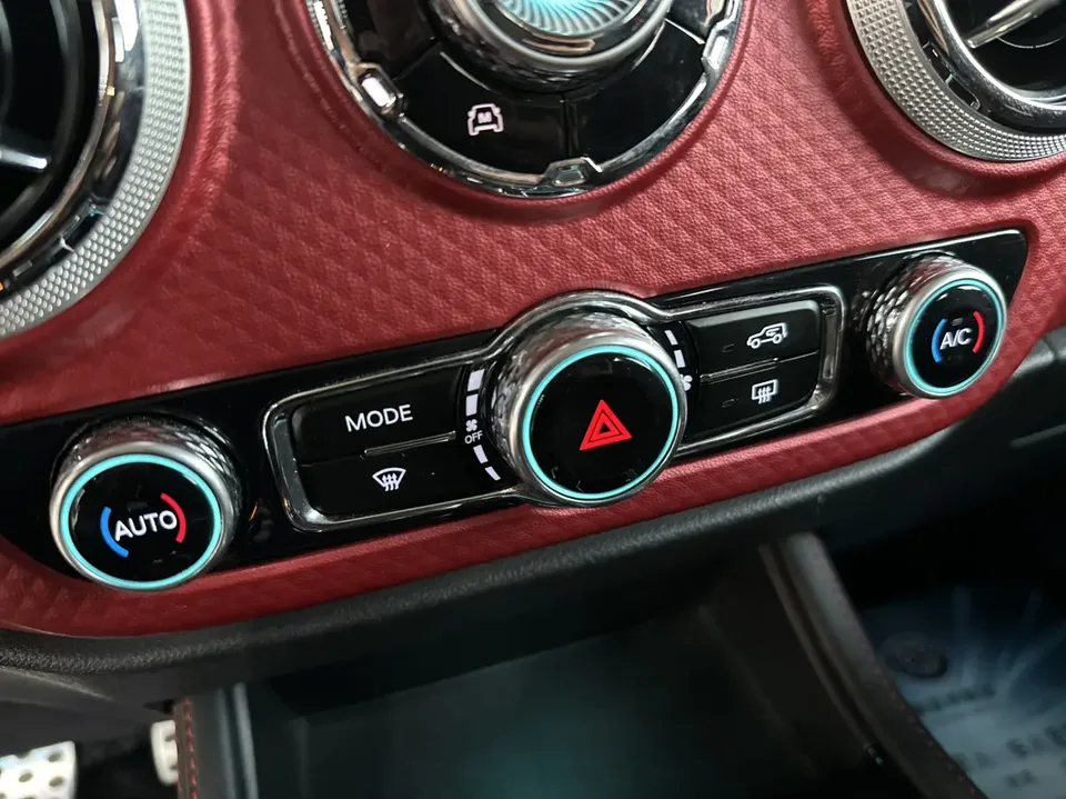BAIC Beijing Off-road BJ40 2.0T Automatic Four-wheel Drive Tribute 2020 Supreme Edition 2023 — миниатюра 3