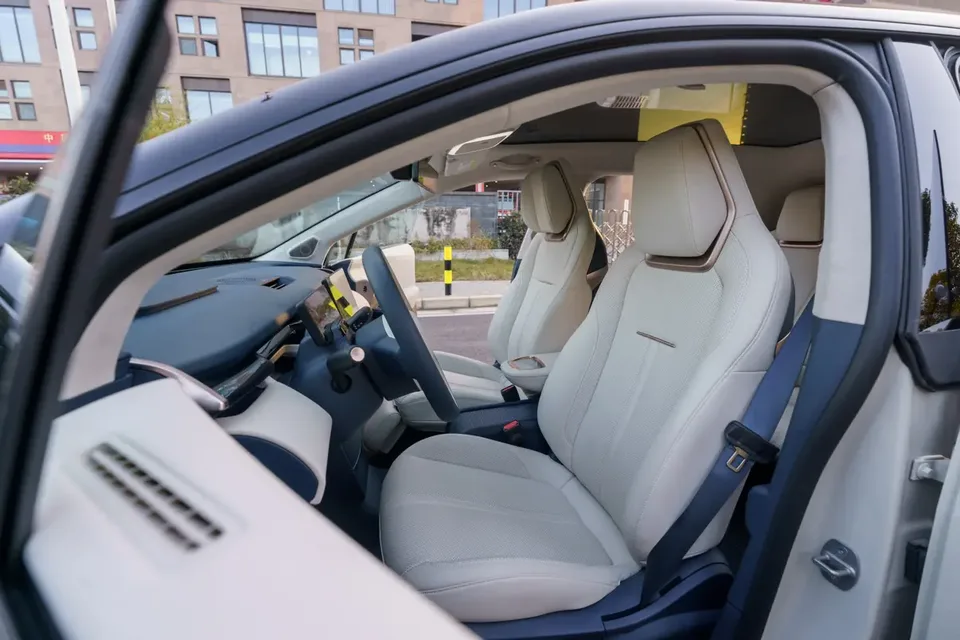 Zeekr X ZEEKR X 2025 four-seat rear-wheel drive cube version 2024 — миниатюра 4