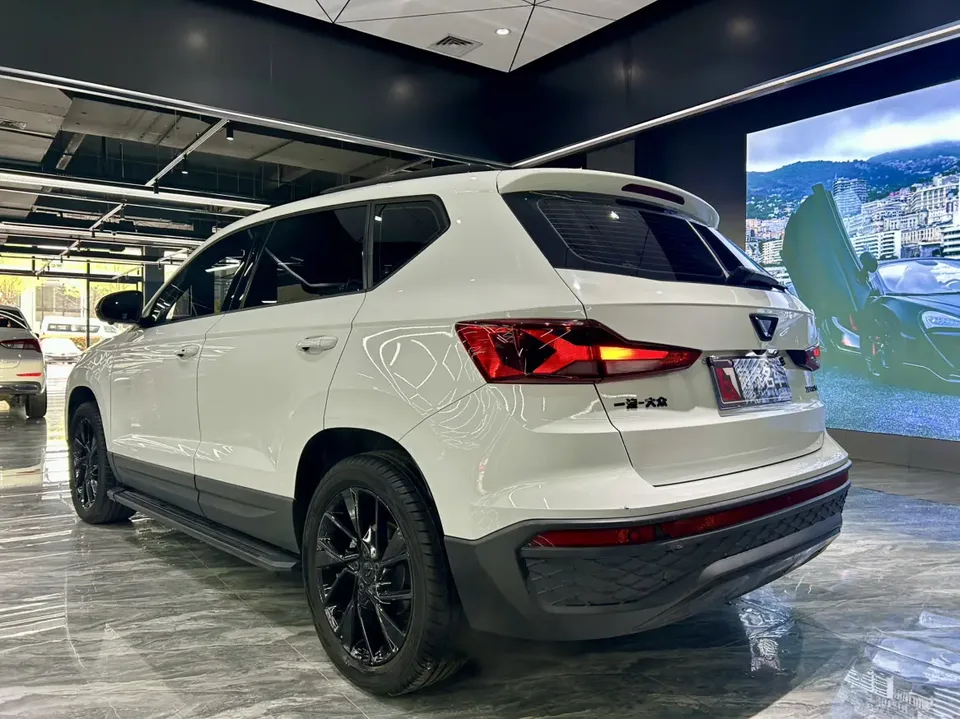 Jetta VS5 280TSI Automatic High-gloss Enjoyment Edition 2024 — миниатюра 2