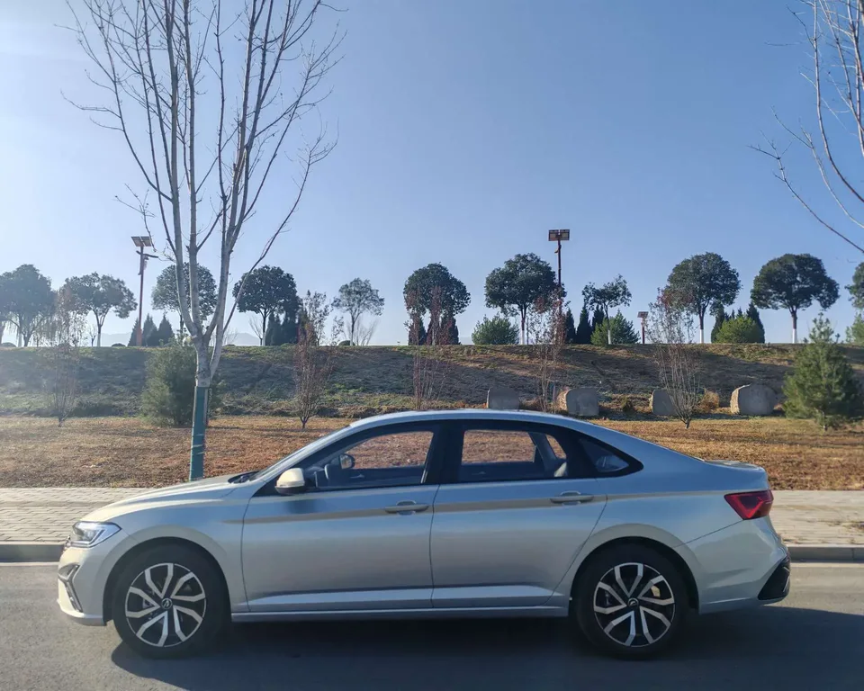 Jetta VA7 1.4T First Come First Served Edition 2025 — миниатюра 4