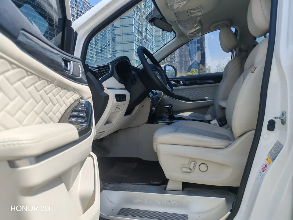 Oshan Changan Auchan Coshan 1.5T automatic business model 2023 — миниатюра 5