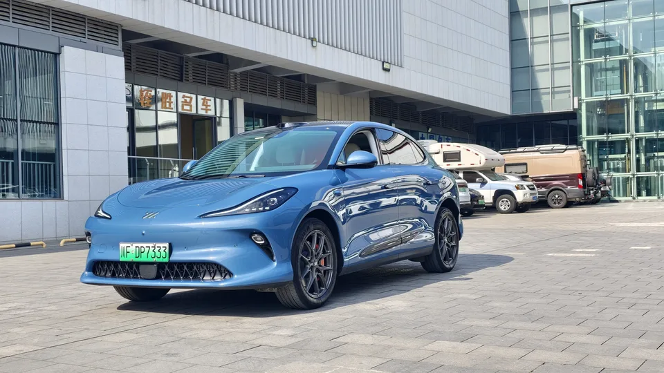 Zhiji LS6 2025