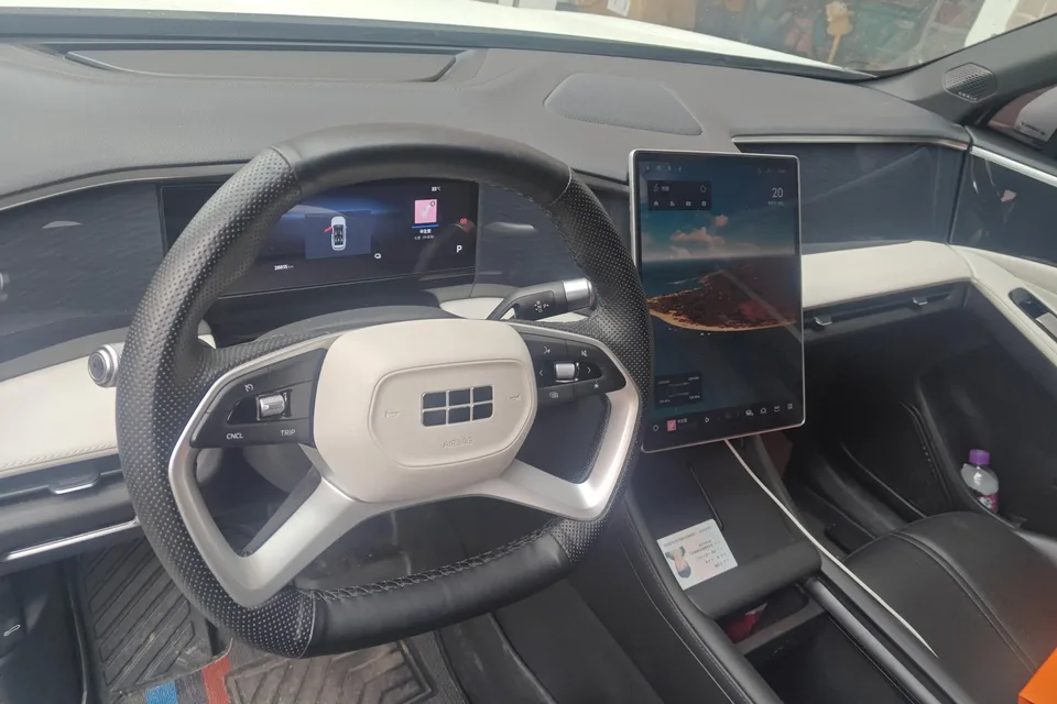 Geely Galaxy L7 1.5T DHT 55km PRO 2024 — миниатюра 4