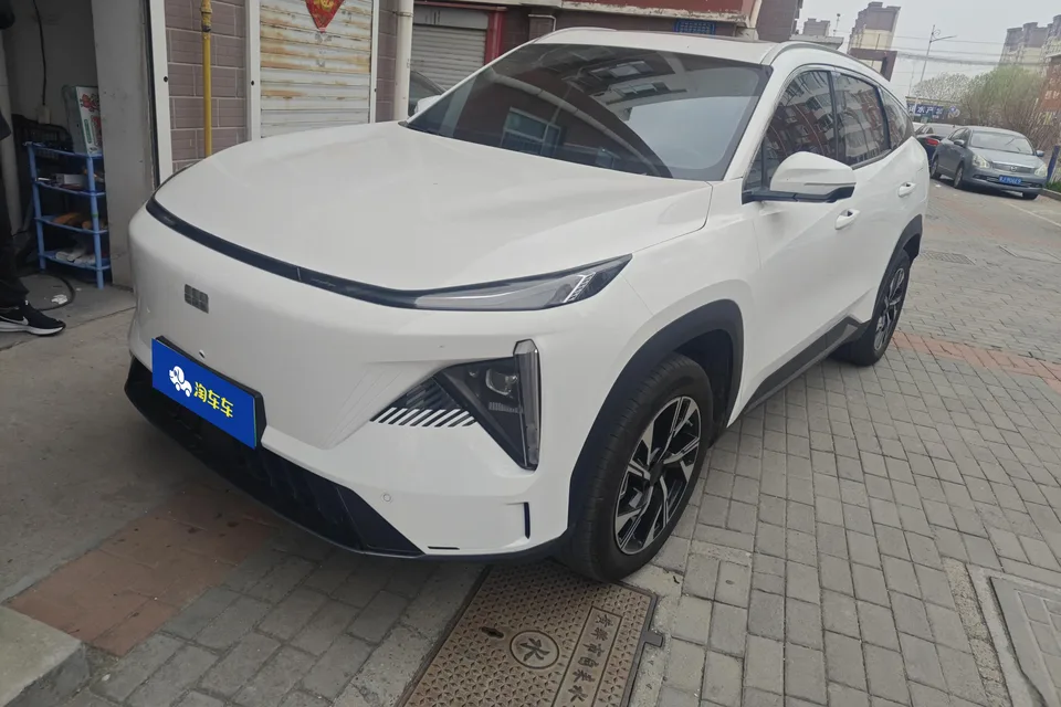 Geely Galaxy L7 2024