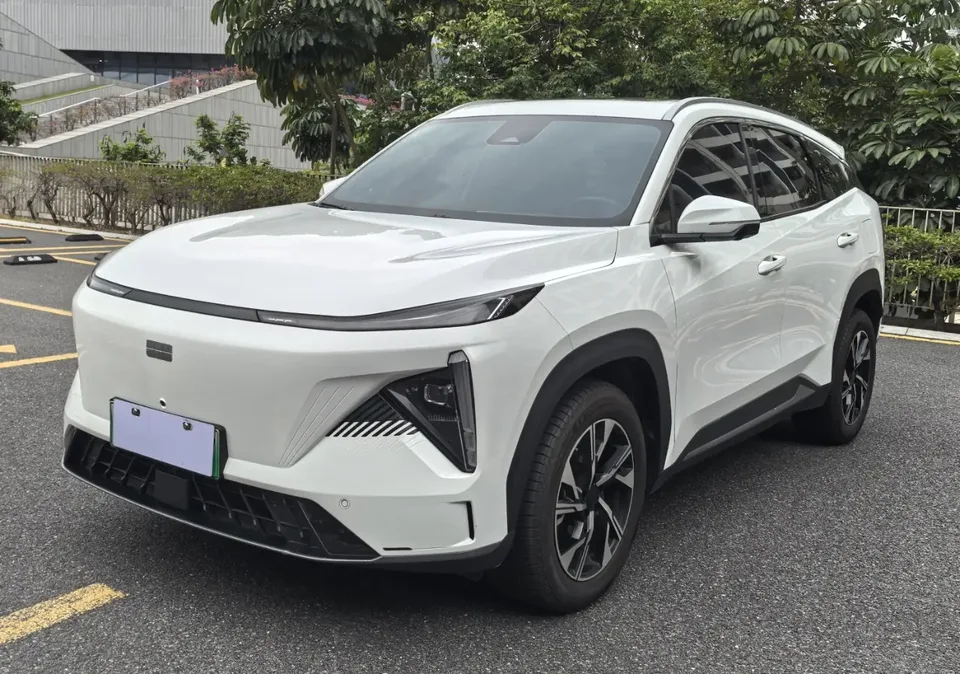 Geely Galaxy L7 2024