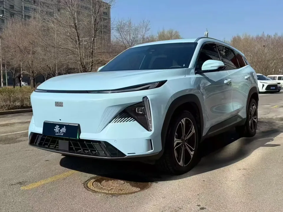Geely Galaxy L7 2023