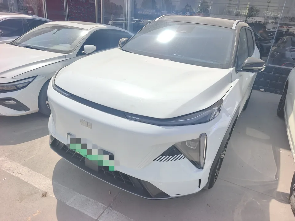 Geely Galaxy L7 2024