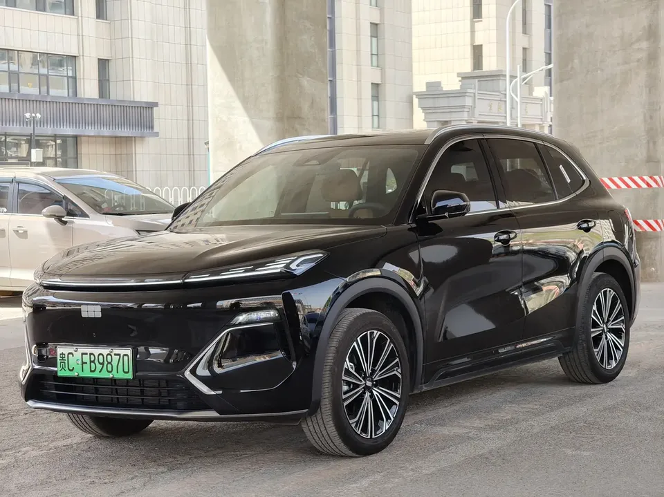 Geely Galaxy Starship 7 EM-i 2025