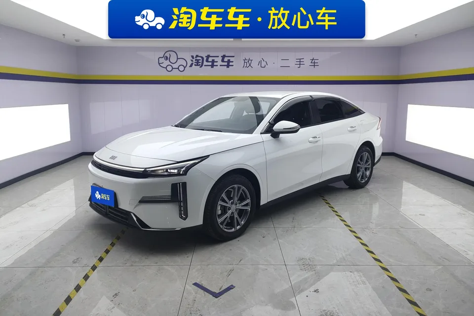 Geely Galaxy L6 2025
