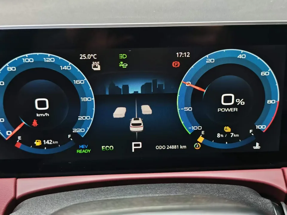 Jetour X70 C-DM 1.5TD DHT Voyage Edition PRO 2024 — миниатюра 3
