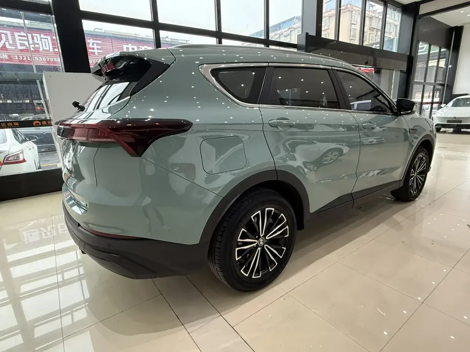 Jetour X70 C-DM 1.5TD DHT Voyage Edition PRO 2024 — миниатюра 4