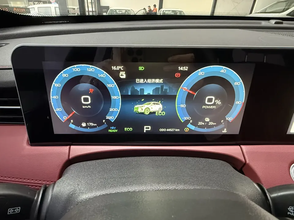Jetour X70 C-DM 1.5TD DHT Voyage Edition PRO 2024 — миниатюра 5