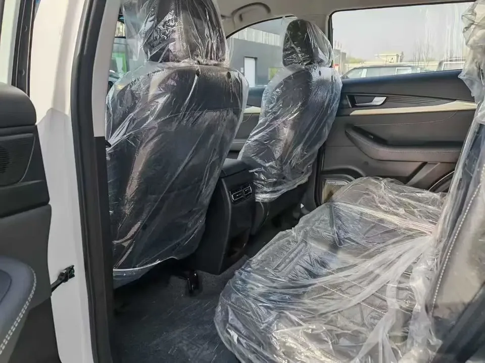 Jetour Jietu X70 Jietu X70 2025 1.5T DCT Beyond PRO 7 Seaters 2026 — thumbnail 3