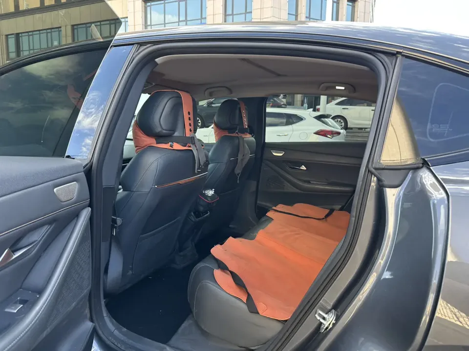 Deepal dark blue SL03 200 Max Extended Range Edition 2023 — миниатюра 3