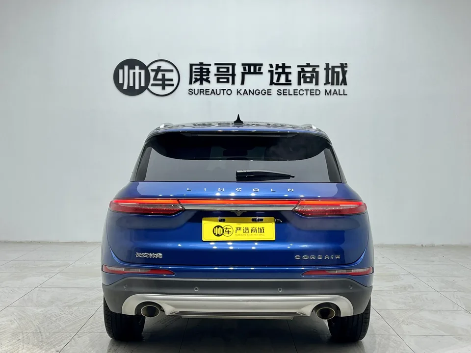 Lincoln Adventurer facelift 2.0T two-wheel drive exclusive version 2022 — миниатюра 2