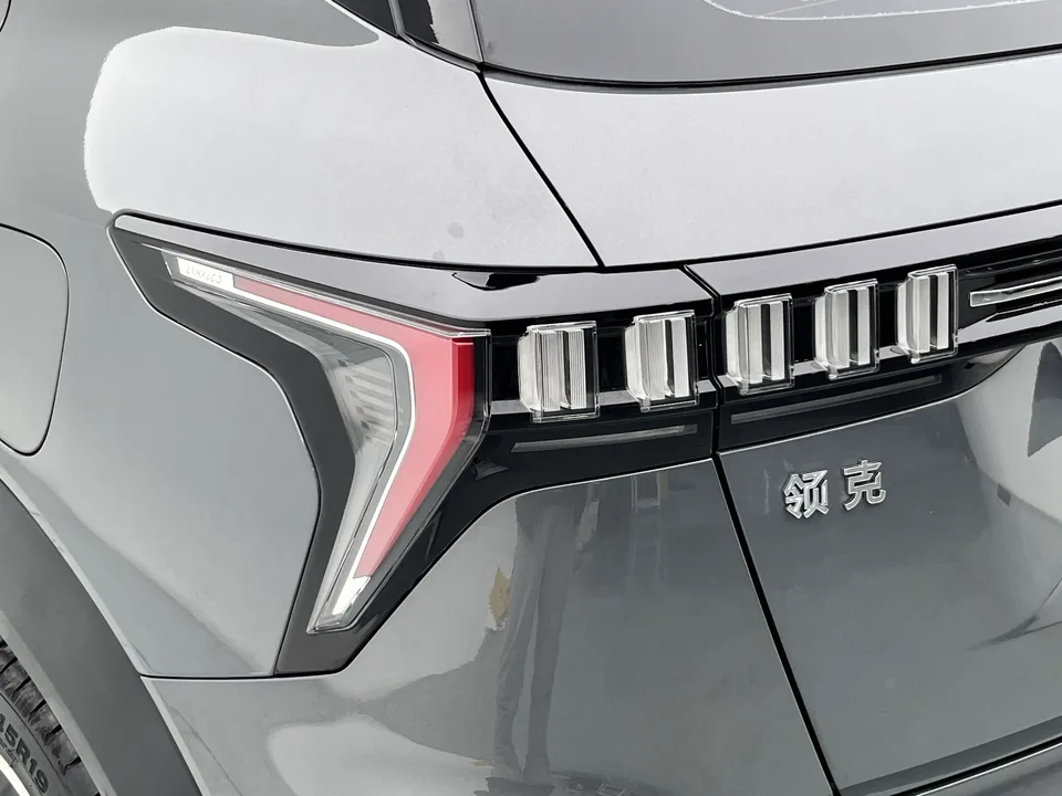 Lynk & Co 06 Lynk & Co 06 2023 Remix 1.5T Halo 2023 — миниатюра 2