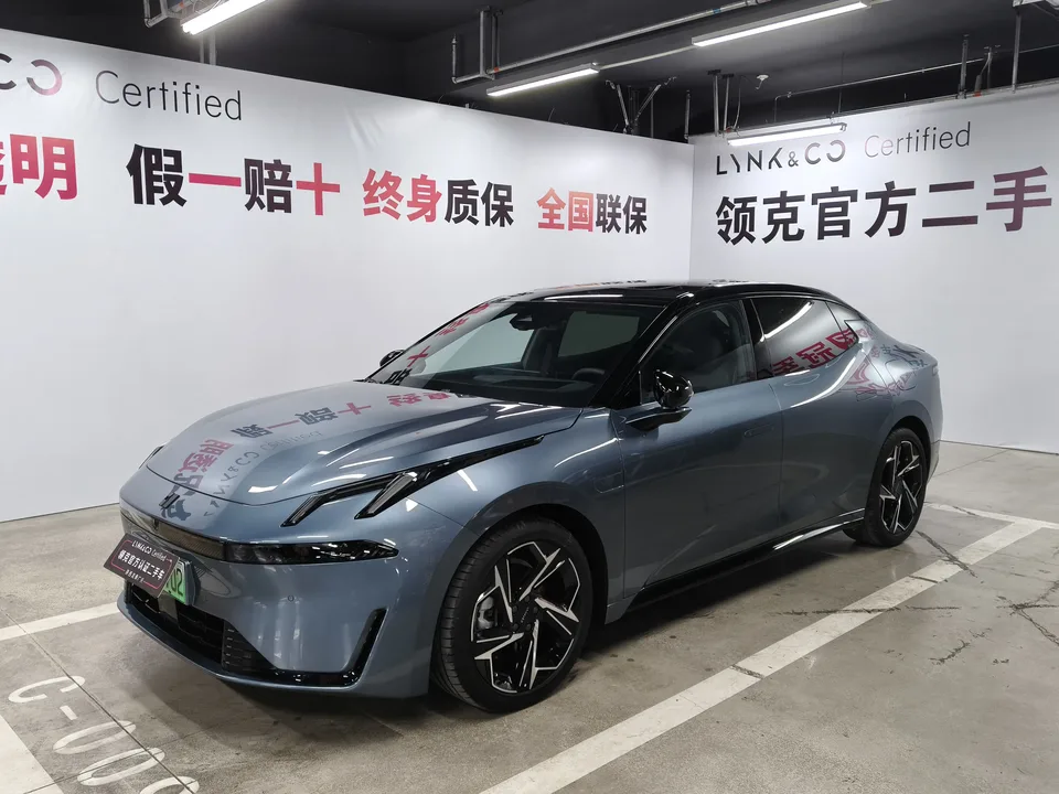Lynk & Co 07 EM-P 2024