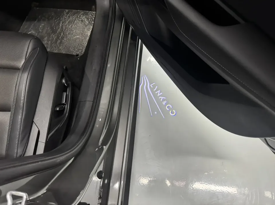 Lynk & Co 03 Lynk & Co 03 2022 1.5TD DCT Jin Pro 2022 — thumbnail 2
