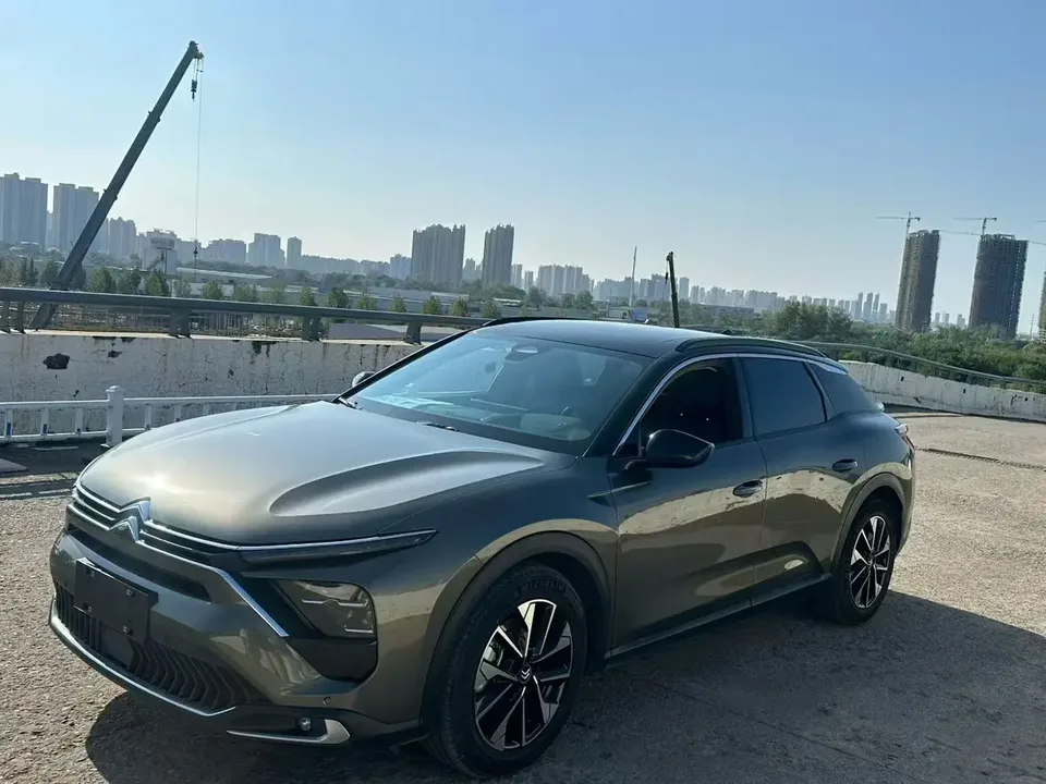 Citroen Versailles C5 X 2022