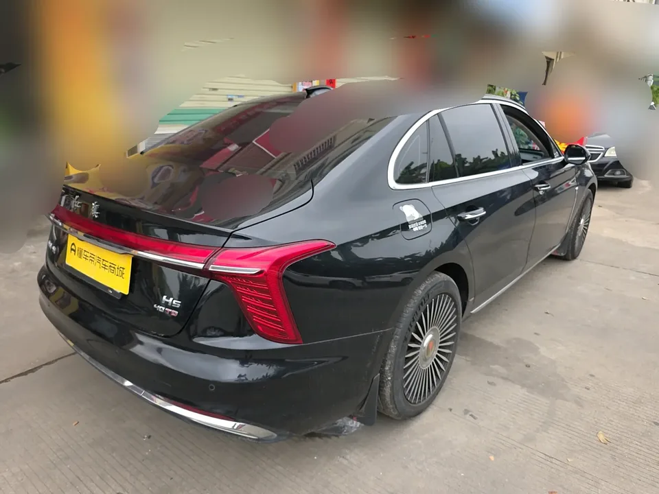 Hongqi H5 Hongqi H5 2024 2.0T Automatic Intelligent Connection Flagship Chang Edition 2024 — миниатюра 4