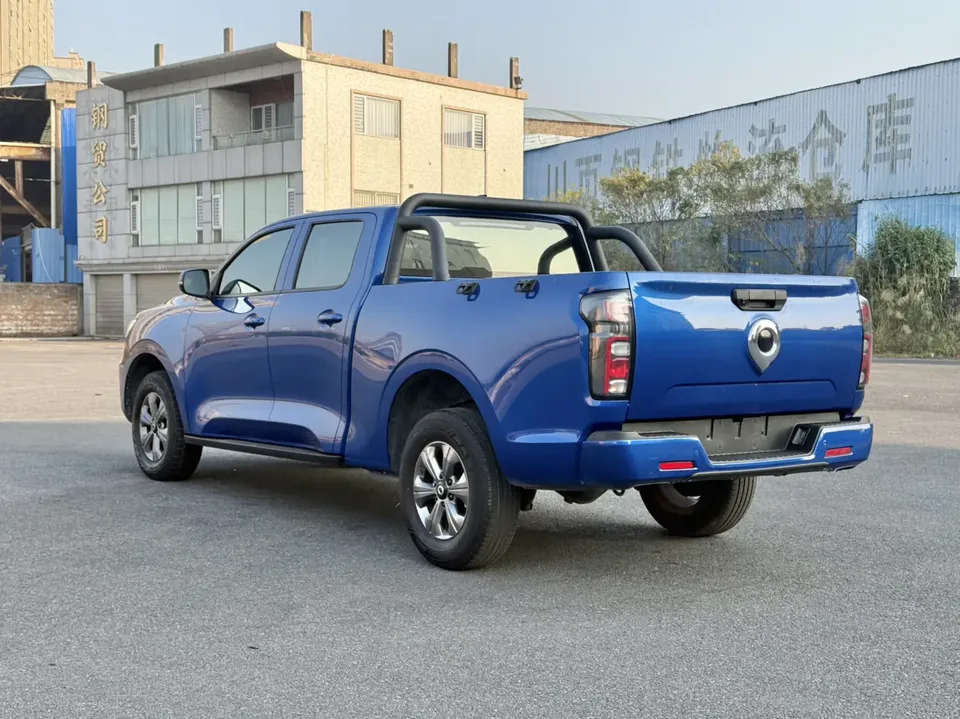Great Wall gun commercial version 2.0T diesel automatic four-wheel drive small double elite type GW4D20M 2023 — миниатюра 2
