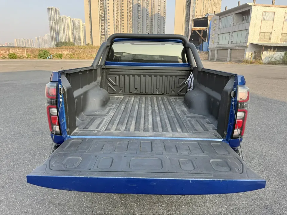 Great Wall gun commercial version 2.0T diesel automatic four-wheel drive small double elite type GW4D20M 2023 — миниатюра 3