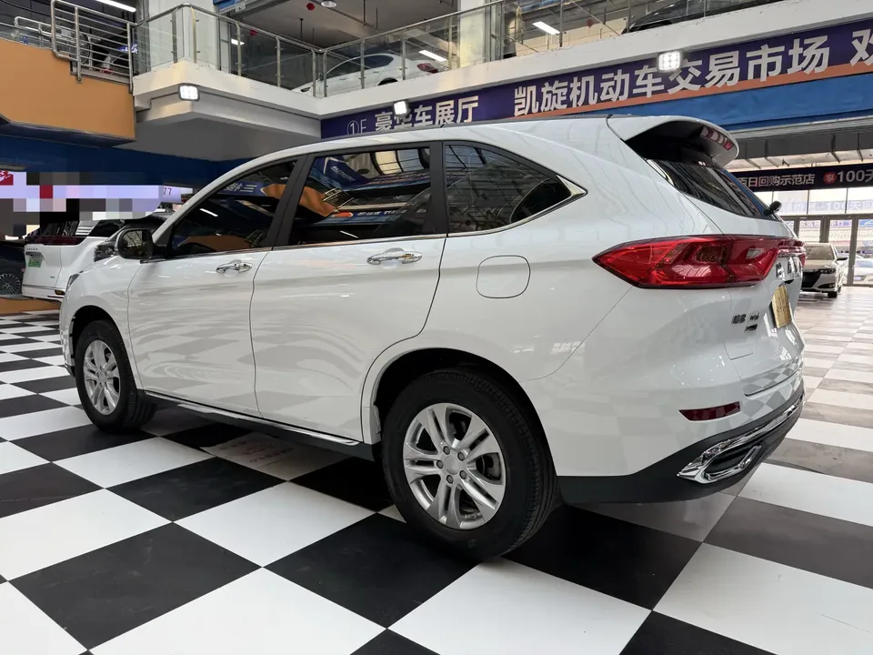 Haval M6 Haval M6 2021 PLUS 1.5T DCT Comfort Edition 2022 — thumbnail 2