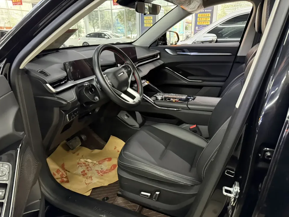 Haval H6 third-generation 2.0T automatic four-wheel drive Supreme version 2024 — миниатюра 5