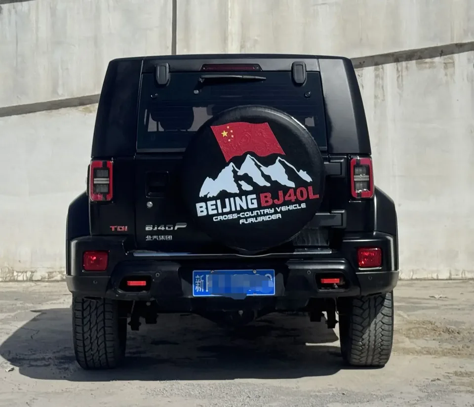BAIC Beijing Off-road BJ40 2.0D Automatic 4WD Blade Hero Edition Knight Edition 2022 — миниатюра 2