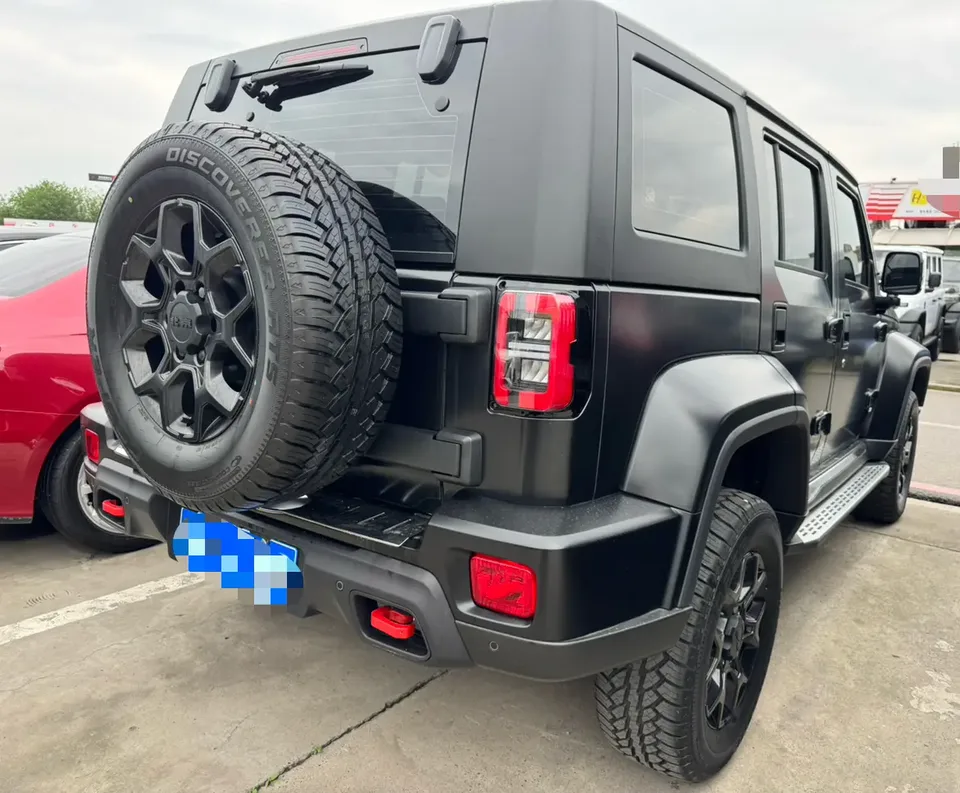 BAIC Beijing Off-road BJ40 2.0D Automatic 4WD Blade Hero Glory Edition 2025 — миниатюра 2