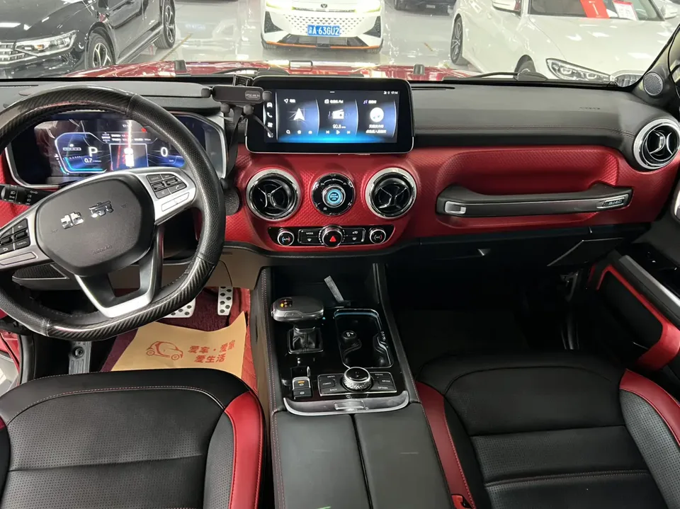 BAIC Beijing Off-road BJ40 2.0T Automatic 4WD City Hunter Glory Edition 2024 — миниатюра 5