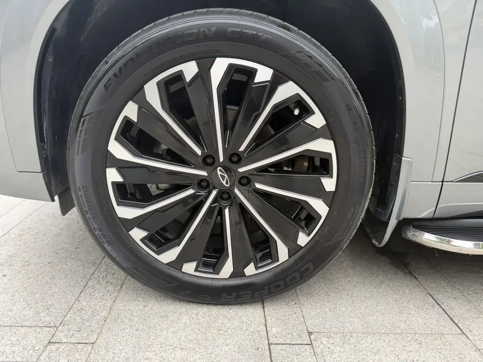 Chery Tiggo 9 Tiggo 9 2023 facelift 2.0T DCT two-wheel drive luxury version 2024 — миниатюра 3
