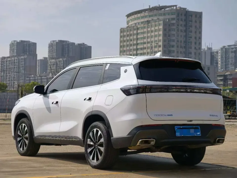 Chery Tiggo 8 PLUS Tiggo 8 PLUS 2025 Kunpeng 290TGDI DCT Luxury 7-seater 2025 — миниатюра 2
