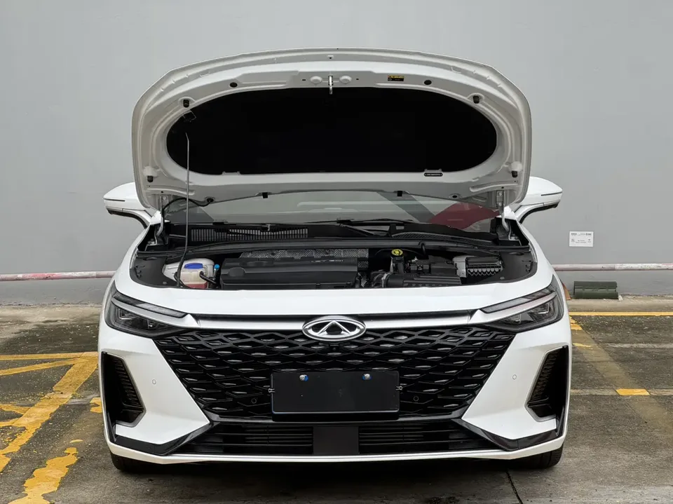 Chery Arrizo 8 1.6TGDI DCT 2024 — миниатюра 5