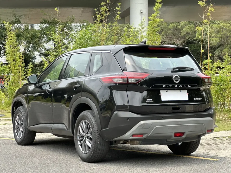 Nissan X-Trail VC-Turbo 300 CVT 2WD Deluxe Edition 2022 — миниатюра 2