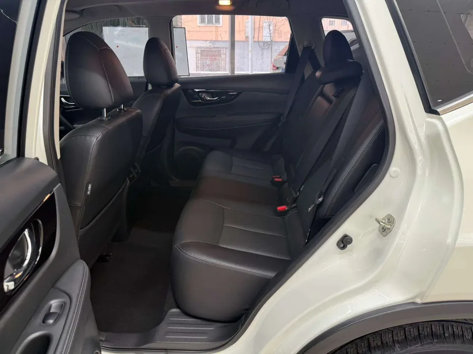 Nissan X-Trail Qijun 2022 Modified 2.0L 2WD Intelligent Link Premium Edition 2023 — thumbnail 5